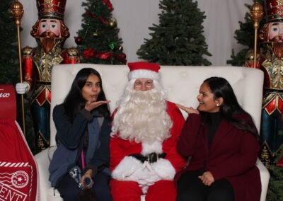 Dream’s Santa at Brighton Square